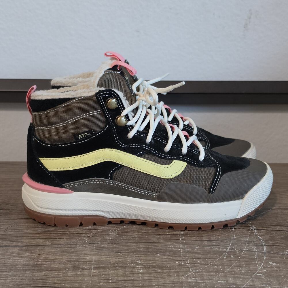 Vans Ultrarange EXO Hi MTE Women's Water Repellent Shoes Sneakers Size 7.5 - Picture 3 of 9